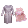 conjunto-odontopediatria-bata-impermeável-lilás-com-bolso-folhos-sofá-redutor-rosa